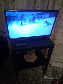 tv color HD schermo 28' con mobiletto 