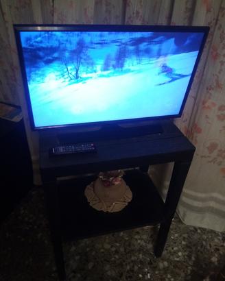 tv color HD schermo 28'  