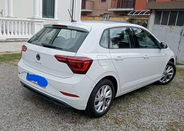 Autovettura vw polo