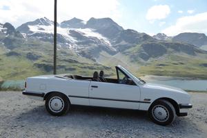 BMW 320 cabrio E30 (1990)