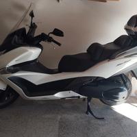scooter Honda sw400t 