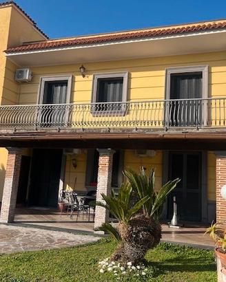 Villa con piscina