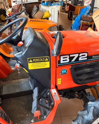 Trattore Kubota B 72