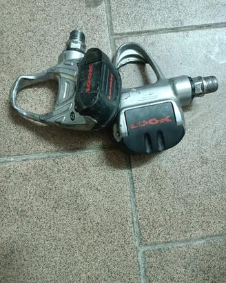 pedali automatici Look per bici da strada