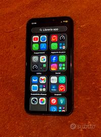 APPLE  IPHONE  11,  black.