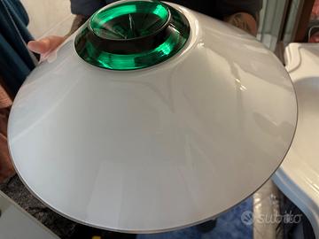 Plafoniera da soffitto bianca e verde