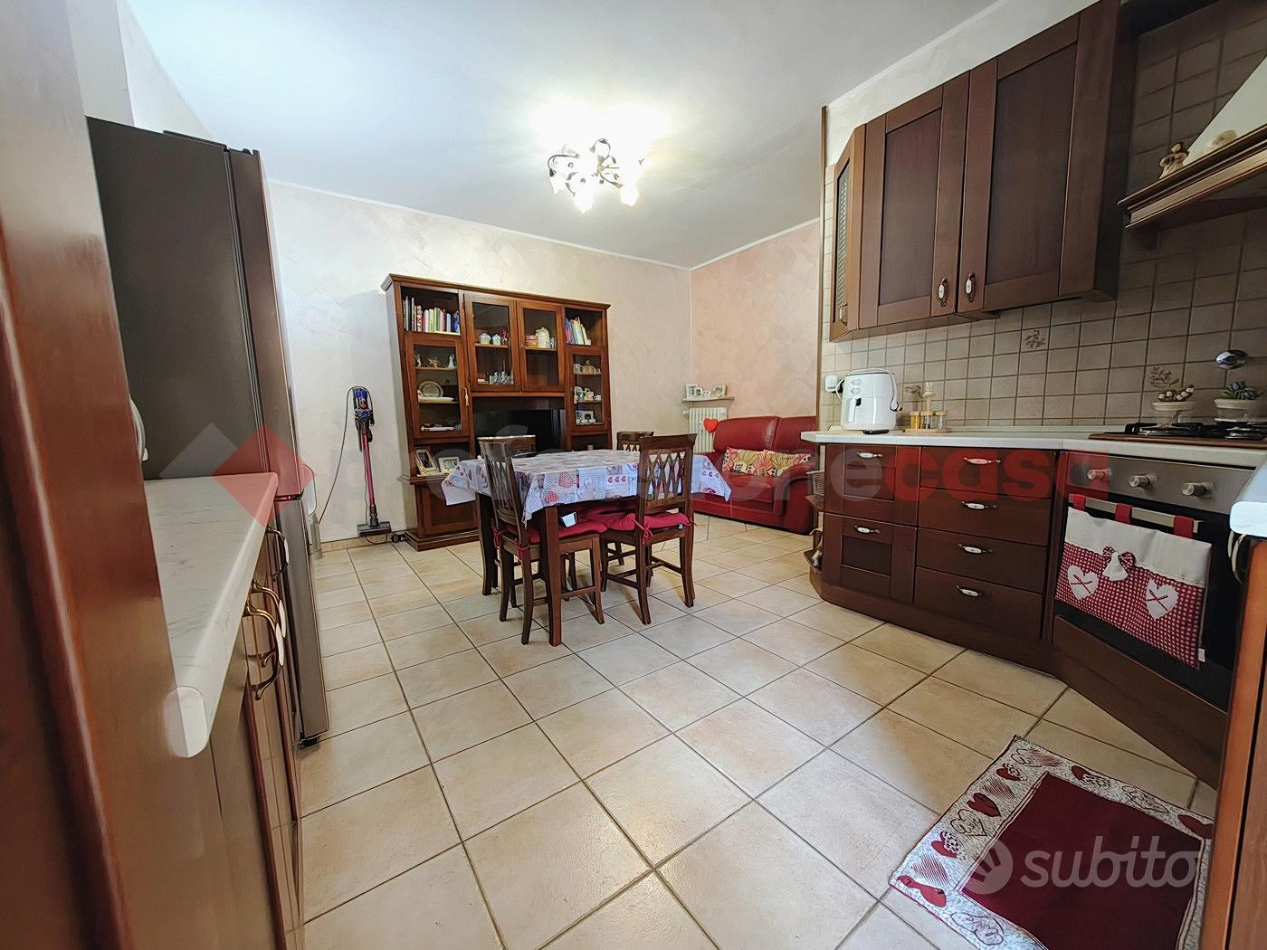 Appartamento – Villar Perosa, Villaggio Operaio Giovanni Agnelli, Saretto - Vista 5