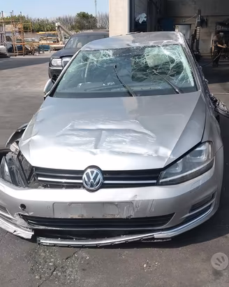 Volkswagen GOLF 7 2018 1.6TDI CXX automatico DSG