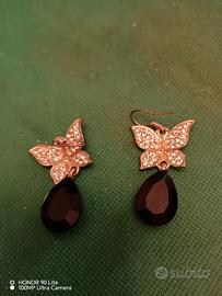 Orecchini Farfalla neri e oro Bigiotteria 