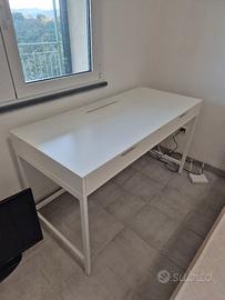 Scrivania ALEX IKEA 132× 60 cm