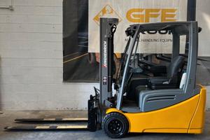 Carrello Elevatore Jungheinrich EFG 220.