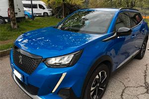 PEUGEOT 2008 (Allure Pack)