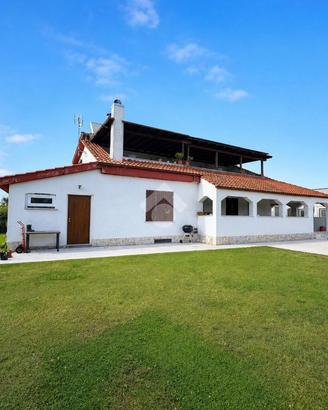 VILLA SINGOLA A APRILIA