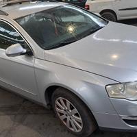 VW PASSAT 2009 SOLO PER RICAMBI
