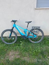 Bici elettrica cube