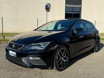 SEAT Leon 1.5 TGI 5p. FR NAVI - LED - TELECAMERA