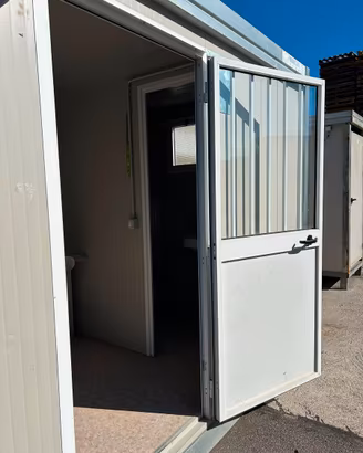 BOX DA CANTIERE CON BAGNO