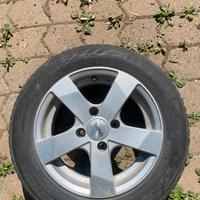 Cerchi in lega Dezent 14 pollici