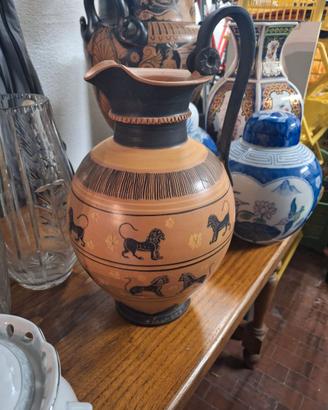 Vaso in ceramica stile etrusco a figure nere