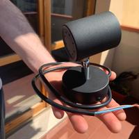 Faretto nero orientabile 