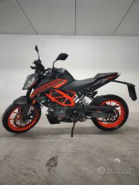 KTM DUKE 125