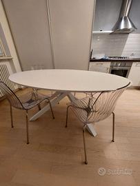 Tavolo Ikea bianco moderno - poco usato