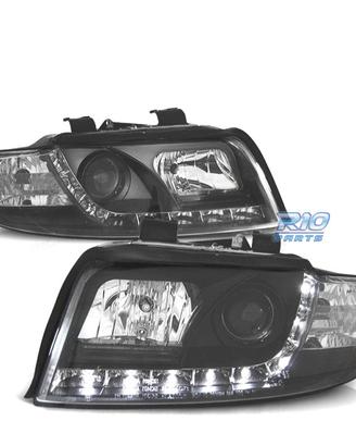 FARI PER AUDI A4 B6 00-04 FONDO NERO LUCE DIURNA A