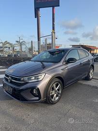 Volkswagen Taigo 1.0 TSI 110 CV DSG R-Line