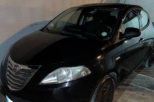 Lancia Y 2014 benzina/gpl