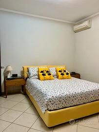 Camera matrimoniale completa in legno