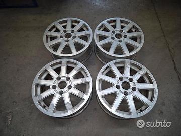 Cerchi In Lega Da 15" Per Volkswagen Golf 5 - 6