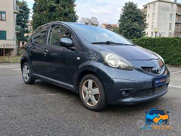 Toyota Aygo 5 Porte Aygo 5p 1.0 Sol m-mt
