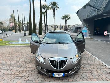 Lancia Delta Luxury Euro5