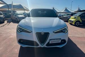 Alfa Romeo Stelvio diesel p.a.r.i.-a.l.-n.u.o.v.o.