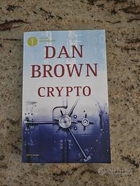 libro "CRYPTO" di Dan Brown ed oscar Mondadori