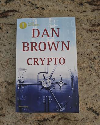 libro "CRYPTO" di Dan Brown ed oscar Mondadori