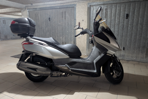 Kymco Downtown 300i anno 2010