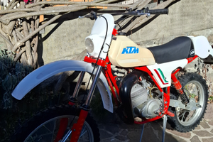Ktm rv 125 1981