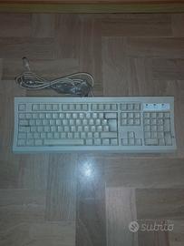 Retrocomputer tastiera AT 5 DIN