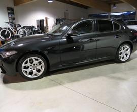 ALFA ROMEO Giulia 2.0 Turbo 200 CV AT8 Super