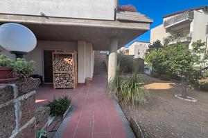 PE 139 Villa in quadrifamiliare con giardino