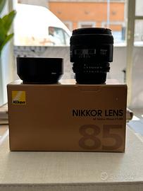 Nikon AF Nikkor 85mm f/1.8 D