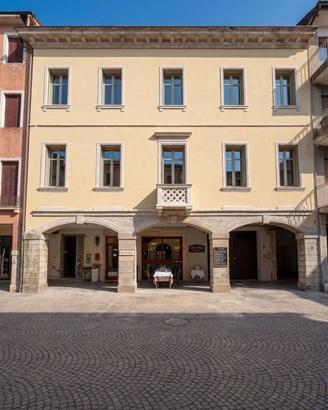 Appartamento di 110 m² con 4 locali a Este