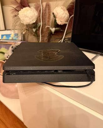 PS4 SLIM - 2018