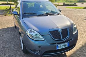 Lancia Ypsillon