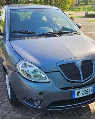 Lancia Ypsillon