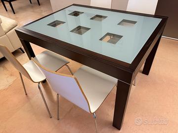 Tavolo allungabile e tavolino