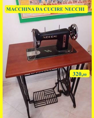 Macchina da cucire Necchi