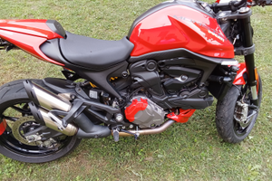 Ducati Monster 937 +