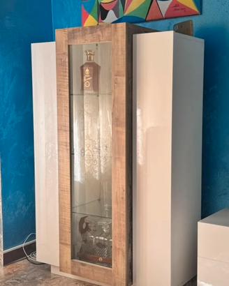 Mobile TV moderno con vetrinetta Led